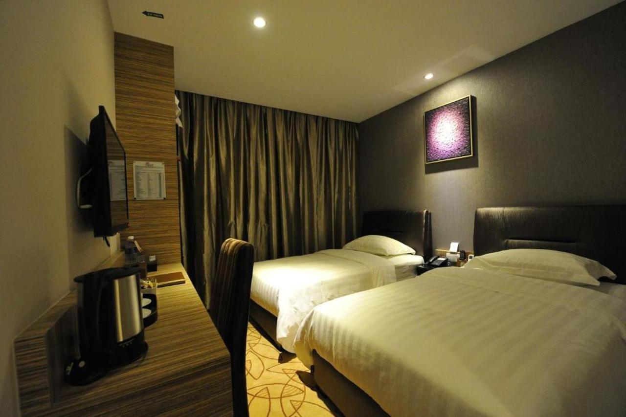 Milano Hotel Kluang Dış mekan fotoğraf
