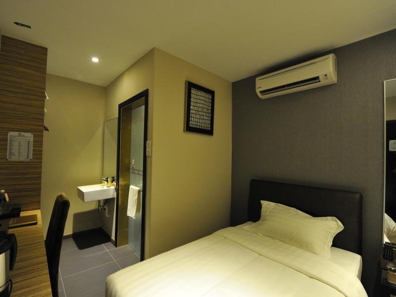 Milano Hotel Kluang Dış mekan fotoğraf